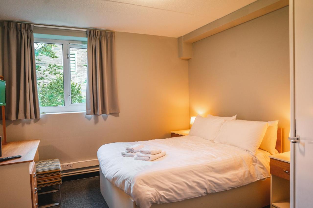 The Venue Serviced Apartments ฮัดเดอร์สฟิลด์ ภายนอก รูปภาพ